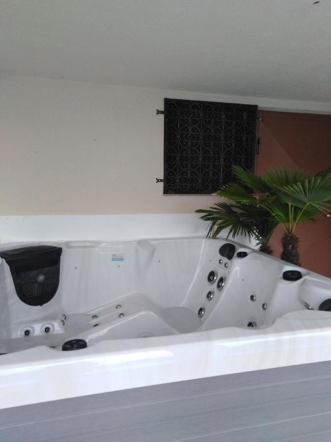 Holiday Home Nina Petrinja Luaran gambar
